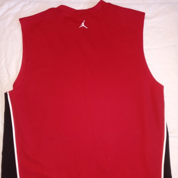 COPY - Red/Black Jordan Short Set - Picture 4 of 6